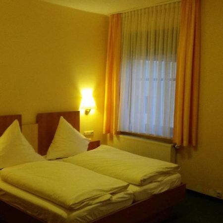 Hotel Thueringer Hof Ebeleben Esterno foto