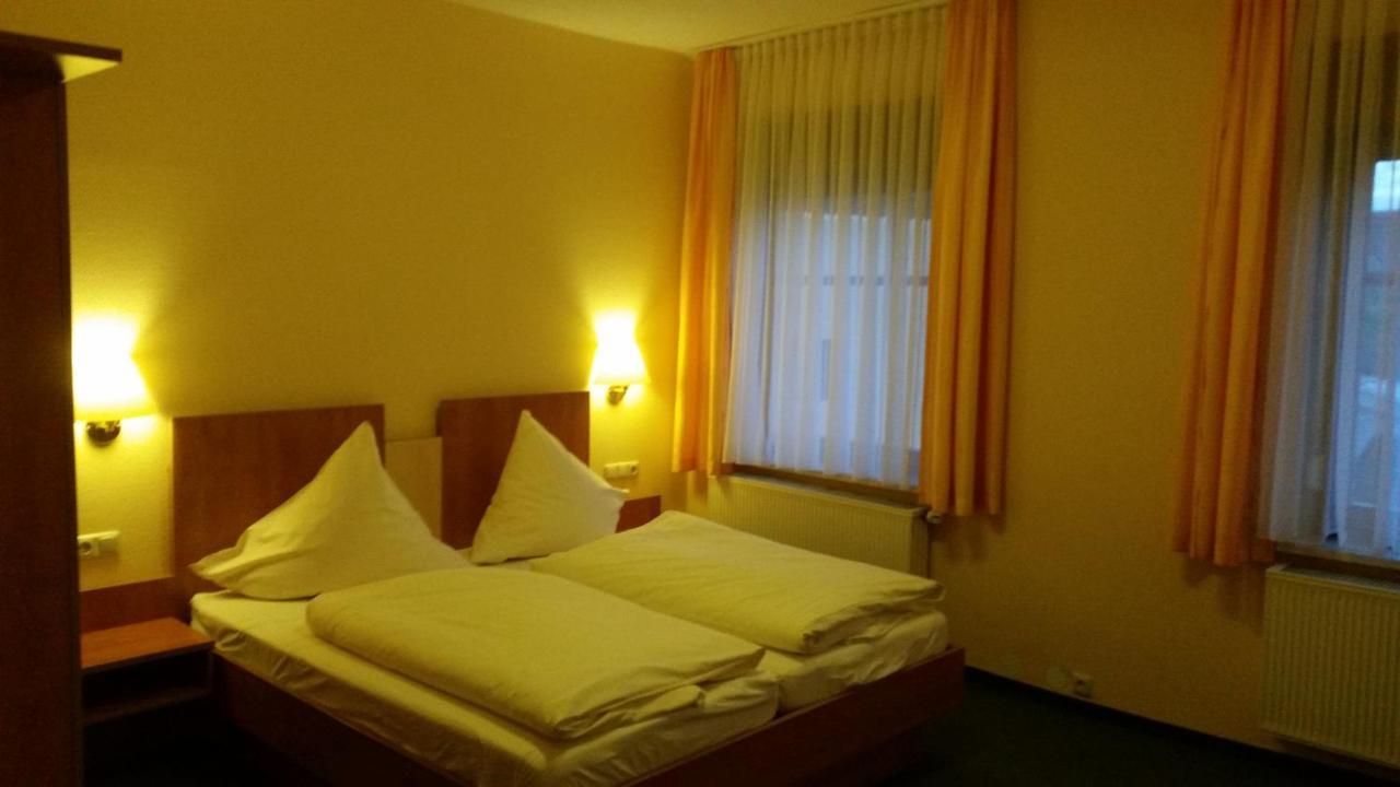 Hotel Thueringer Hof Ebeleben Esterno foto